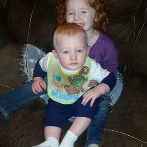 Meet your Posher, Leigh